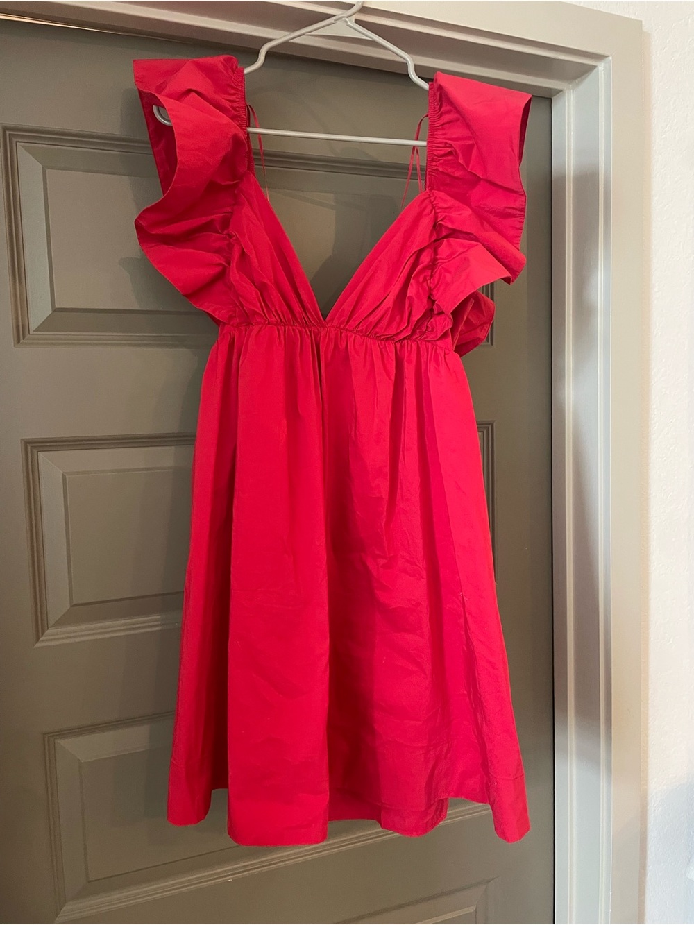 Women’s Casual Ruffle V-Neck Dress in Bright Pink